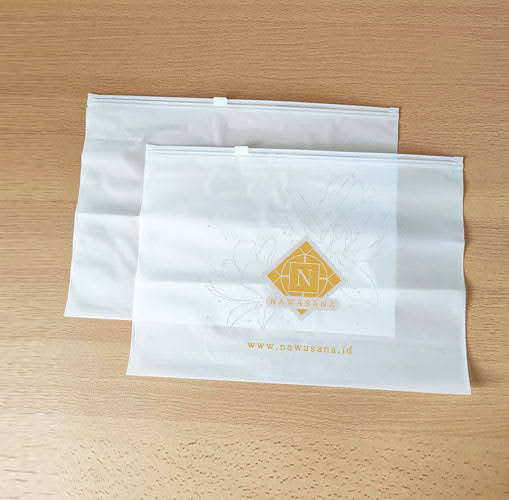 Zipper Pouch